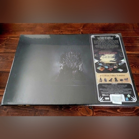 Monopoly Game of Thrones - Picture 2 of 2